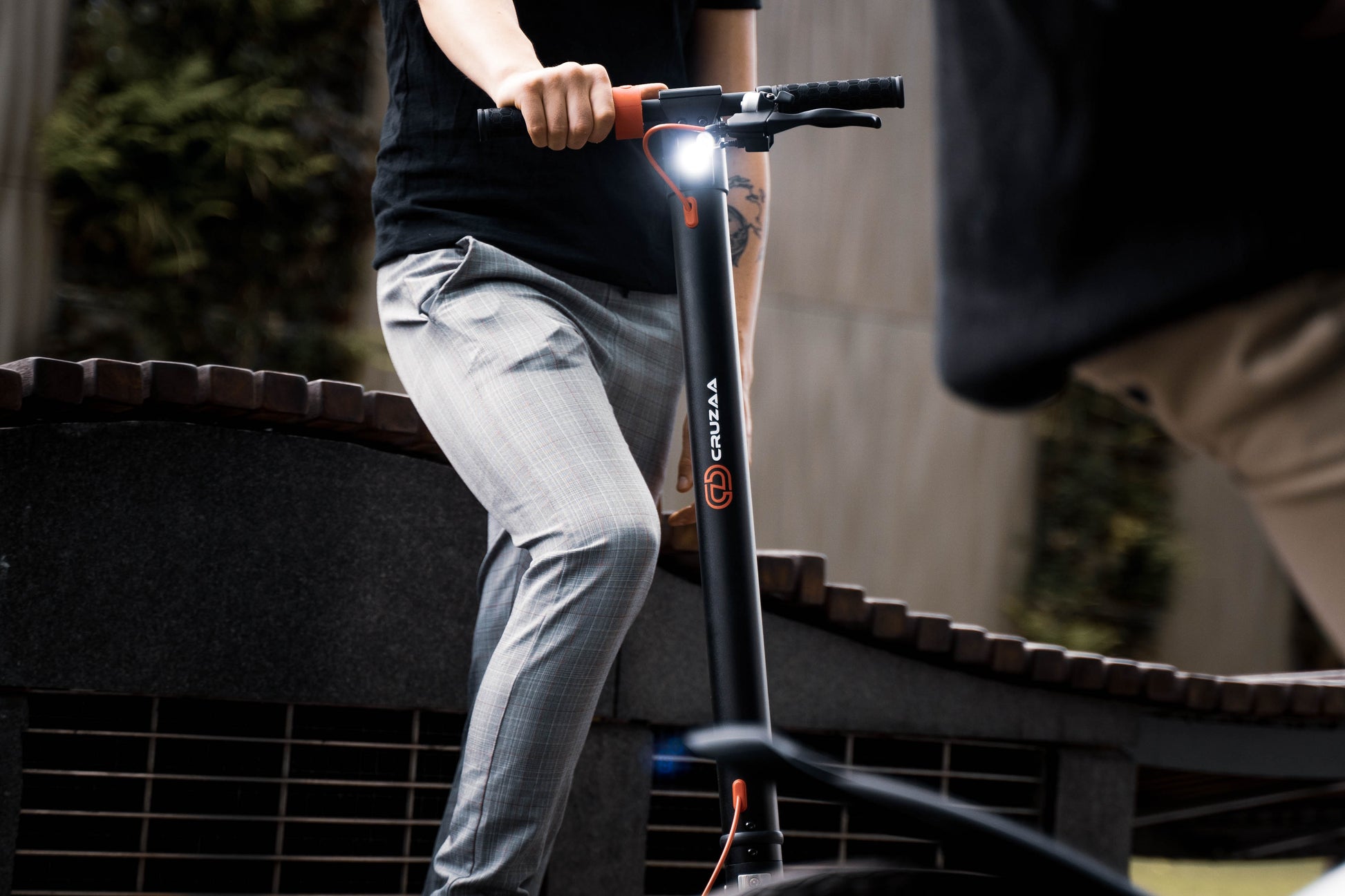 cruzaa commuta headlight